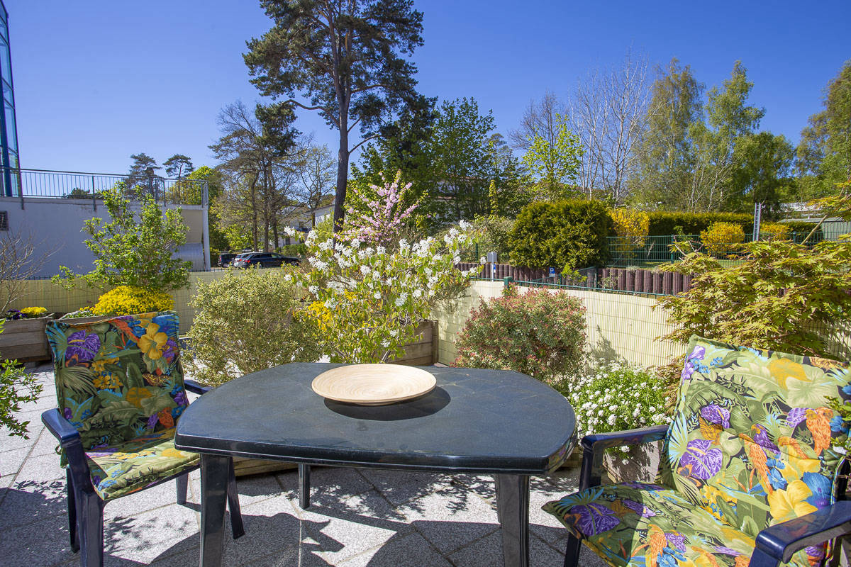die eigene Terrasse vor der Fewo